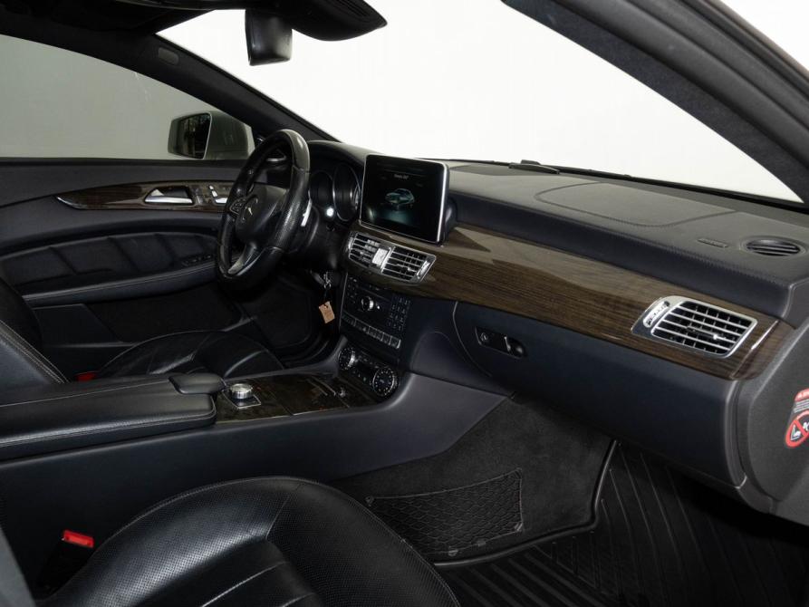 Mercedes-Benz CLS II (C218) Рестайлинг Казань  - изображение 6