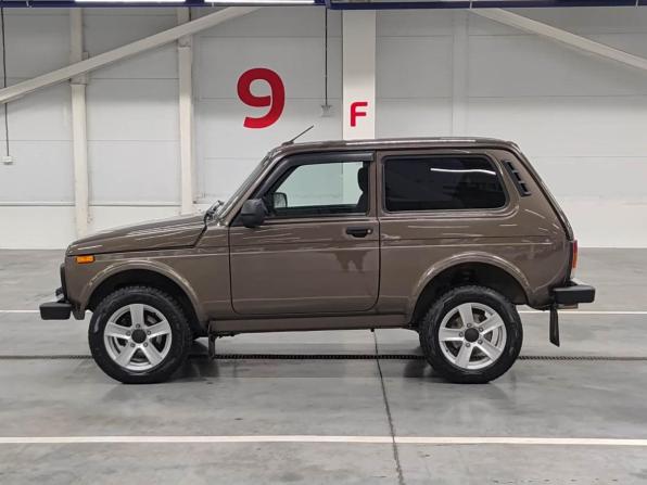Lada (ВАЗ) Niva Legend с пробегом 2022 года, цена 799 000 рублей, 42593 км, внедорожник, Автокод Объявления