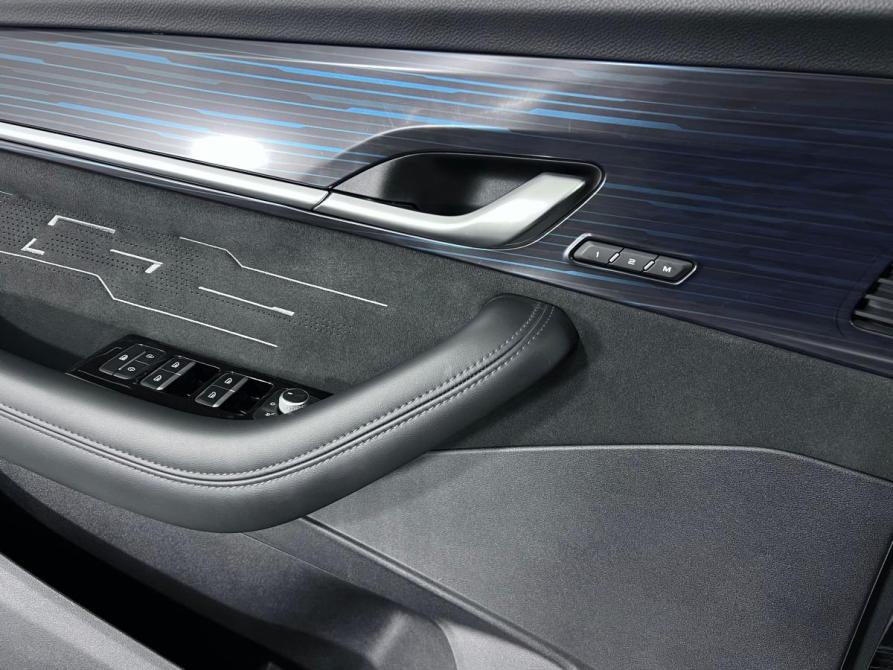Geely Monjaro I Ростов-на-Дону  - изображение 23
