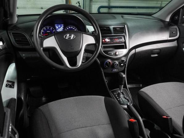 Hyundai Solaris I с пробегом 2013 года, цена 824 000 рублей, 161062 км, седан, Автокод Объявления
