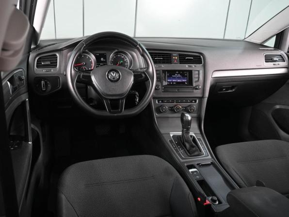 Volkswagen Golf VII с пробегом 2013 года, цена 950 000 рублей, 269777 км, хэтчбек, Автокод Объявления