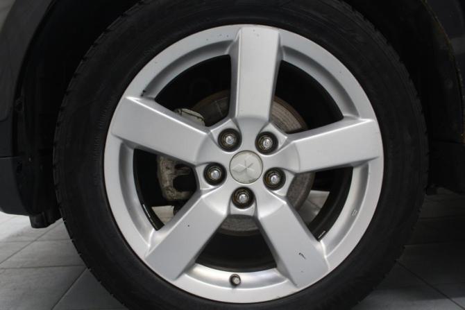 Mitsubishi Outlander II с пробегом 2008 года, цена 999 000 рублей, 281173 км, внедорожник, Автокод Объявления
