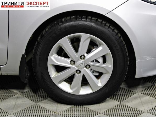 Kia Rio III Рестайлинг с пробегом 2016 года, цена 1 147 000 рублей, 109932 км, хэтчбек, Автокод Объявления