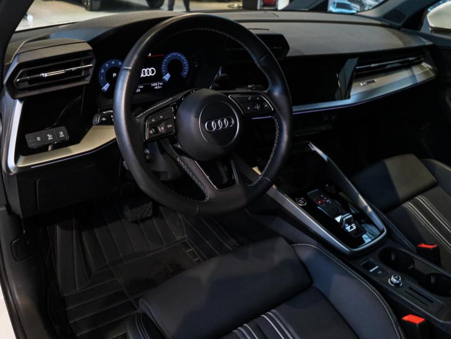 Audi A3 IV (8Y) Москва  - изображение 12