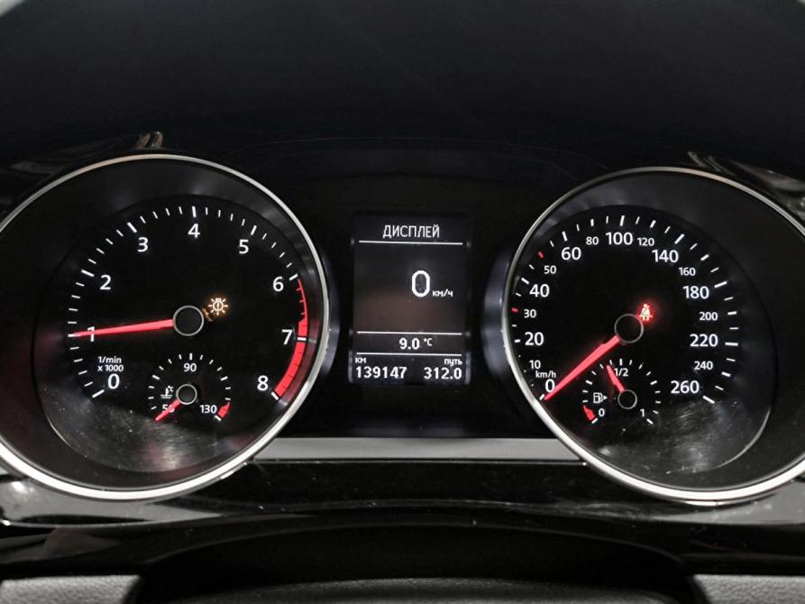 Volkswagen Jetta VI Рестайлинг Казань  - изображение 16