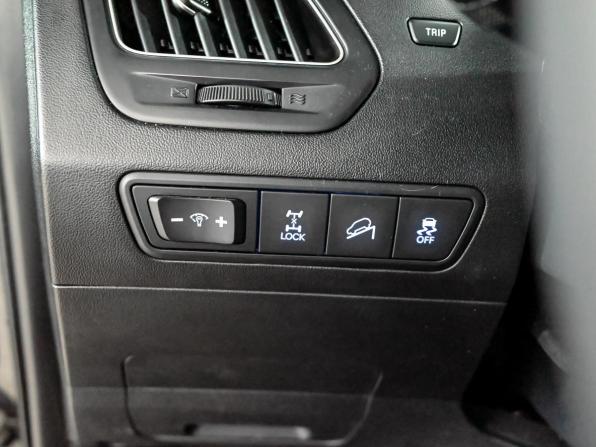 Hyundai ix35 I с пробегом 2012 года, цена 1 300 000 рублей, 200457 км, внедорожник, Автокод Объявления