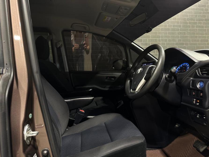 Toyota Noah III (R80) Челябинск  - изображение 8