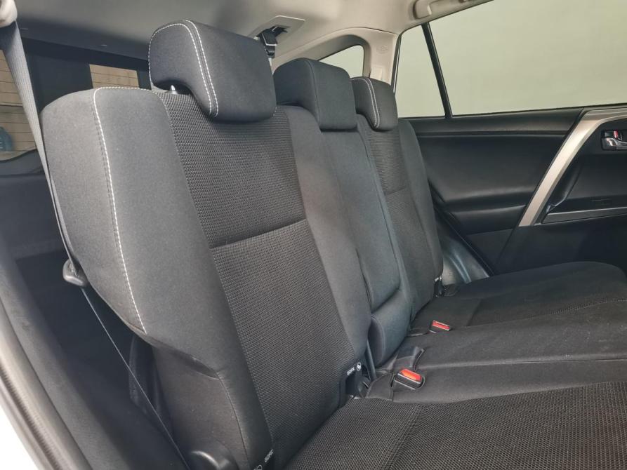 Toyota RAV4 IV (XA40) Рестайлинг Барнаул  - изображение 24