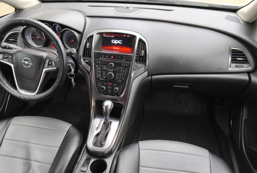 Opel Astra J Сыктывкар  - изображение 14