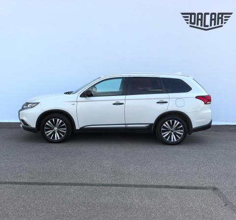 Mitsubishi Outlander III Рестайлинг 2 с пробегом 2018 года, цена 1 350 000 рублей, 240000 км, внедорожник, Автокод Объявления