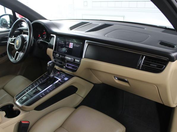 Porsche Macan I Рестайлинг с пробегом 2019 года, цена 4 950 000 рублей, 80114 км, внедорожник, Автокод Объявления