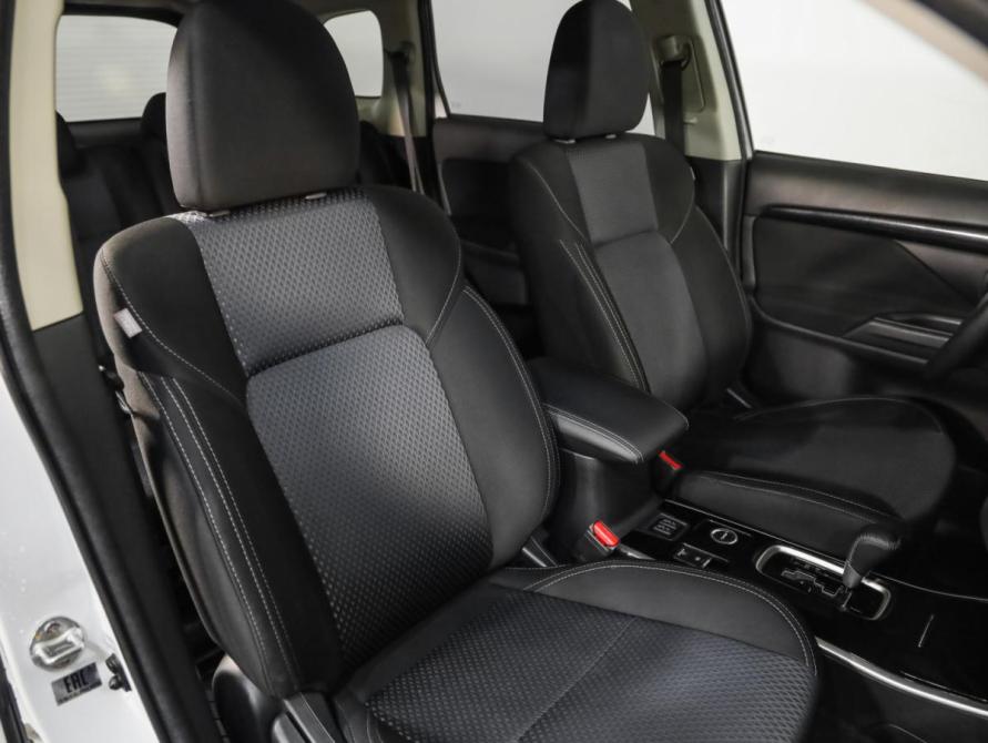 Mitsubishi Outlander III Рестайлинг 3 Санкт-Петербург  - изображение 24