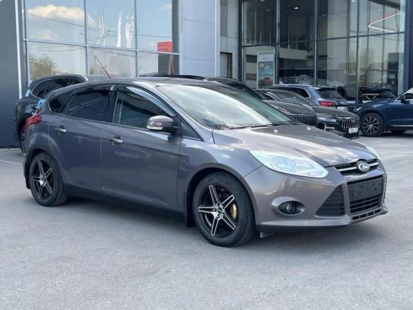 Ford Focus III с пробегом 2013 года, цена 738 000 рублей, 210000 км, хэтчбек, Автокод Объявления