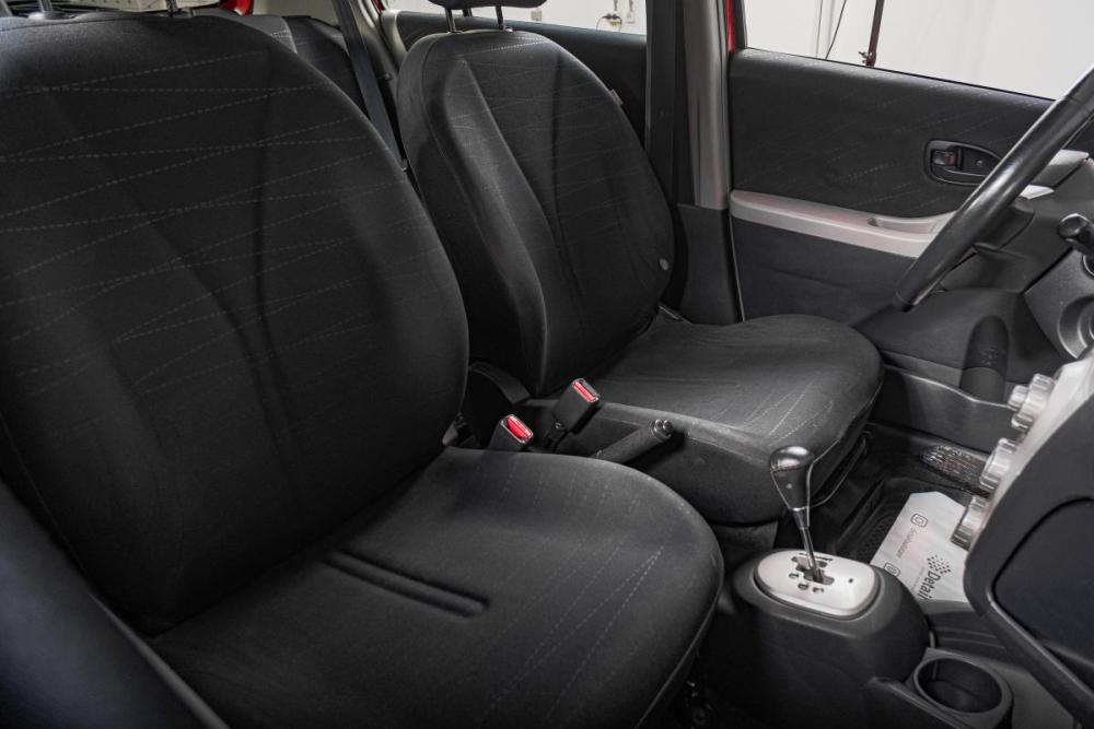 Toyota Yaris II Томск  - изображение 19