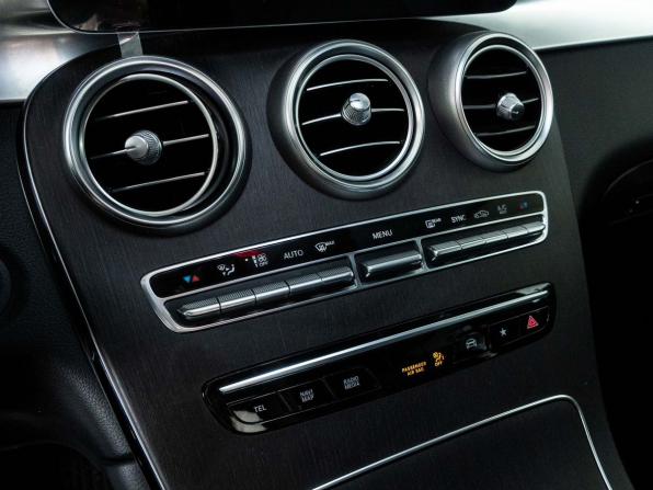 Mercedes-Benz GLC I (X253) Рестайлинг с пробегом 2021 года, цена 4 950 000 рублей, 58600 км, внедорожник, Автокод Объявления