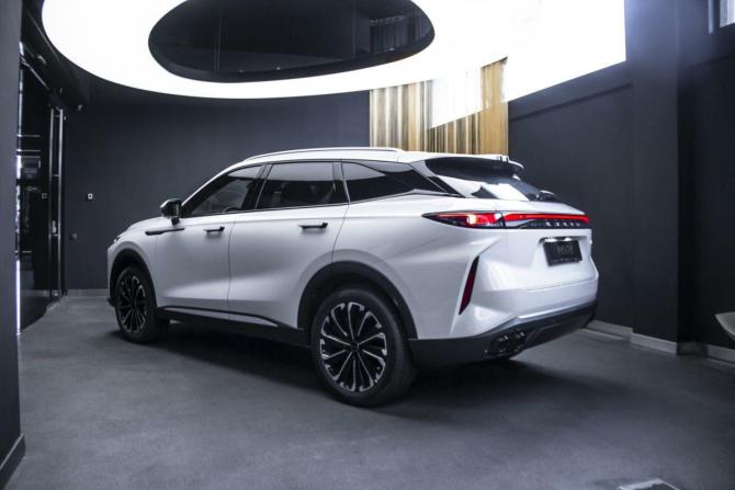 Новый Exeed RX 2025 года, цена 5 200 000 рублей, внедорожник, Автокод Объявления