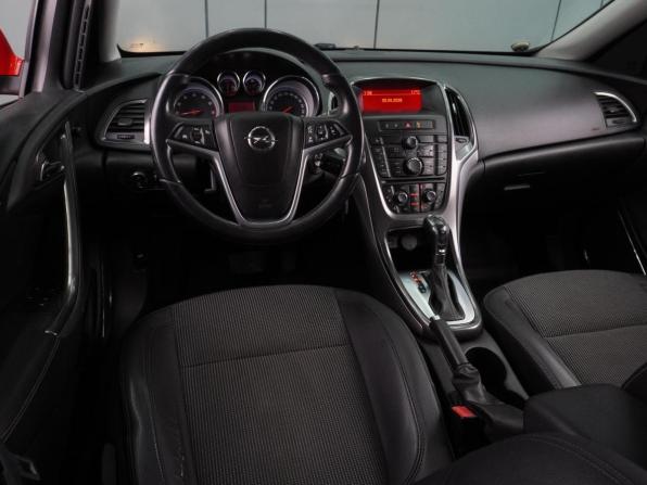 Opel Astra J с пробегом 2012 года, цена 664 000 рублей, 199628 км, хэтчбек, Автокод Объявления