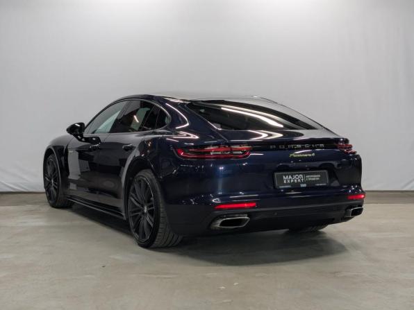Porsche Panamera II с пробегом 2017 года, цена 5 990 000 рублей, 109000 км, лифтбек, Автокод Объявления
