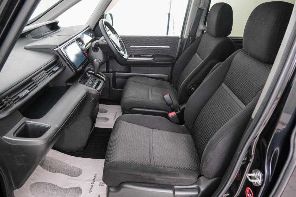 Honda Stepwgn V Красноярск  - изображение 14