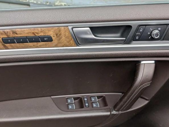 Volkswagen Touareg II Рестайлинг с пробегом 2016 года, цена 3 157 000 рублей, 193254 км, внедорожник, Автокод Объявления