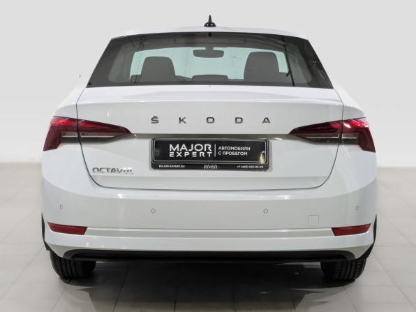 Skoda Octavia IV (A8) с пробегом 2021 года, цена 1 900 000 рублей, 167210 км, лифтбек, Автокод Объявления