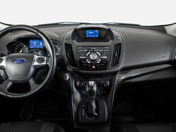 Ford Kuga II с пробегом 2016 года, цена 1 239 000 рублей, 118850 км, внедорожник, Автокод Объявления
