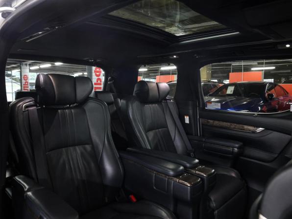 Toyota Alphard III Рестайлинг с пробегом 2019 года, цена 3 898 000 рублей, 250680 км, минивэн, Автокод Объявления