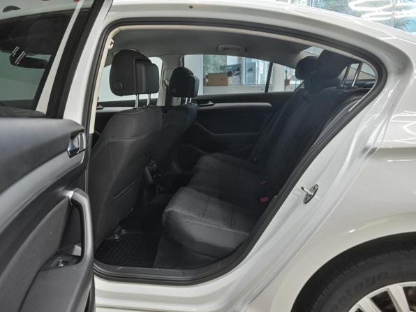 Volkswagen Passat B8 с пробегом 2016 года, цена 1 729 000 рублей, 126498 км, седан, Автокод Объявления