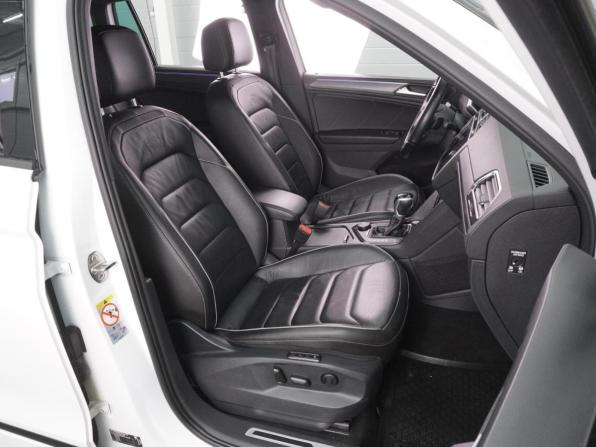 Volkswagen Tiguan II Рестайлинг с пробегом 2021 года, цена 3 922 000 рублей, 155029 км, внедорожник, Автокод Объявления