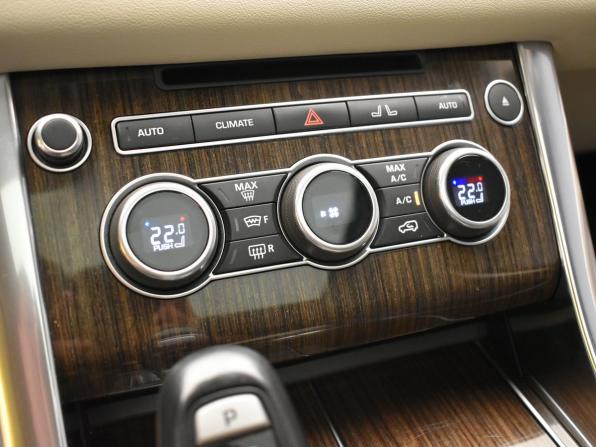 Land Rover Range Rover Sport II с пробегом 2017 года, цена 3 970 000 рублей, 157400 км, внедорожник, Автокод Объявления