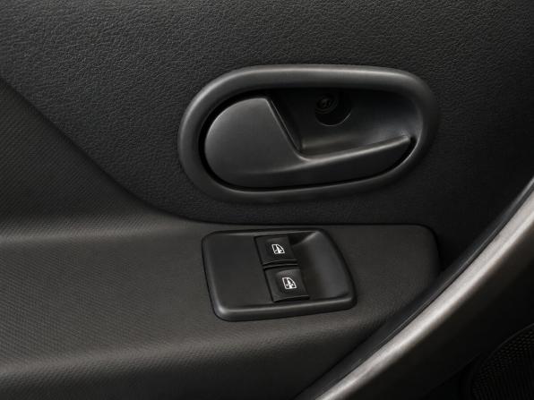 Renault Logan II Рестайлинг с пробегом 2020 года, цена 955 000 рублей, 102287 км, седан, Автокод Объявления