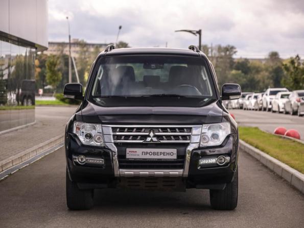 Mitsubishi Pajero IV Рестайлинг 2 с пробегом 2018 года, цена 2 399 777 рублей, 153182 км, внедорожник, Автокод Объявления