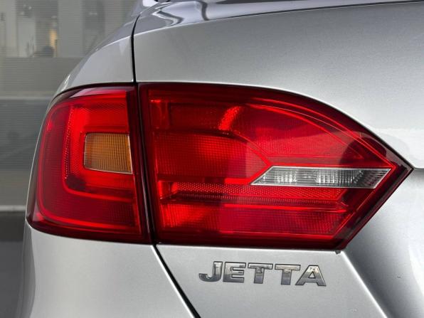 Volkswagen Jetta VI с пробегом 2013 года, цена 849 000 рублей, 261842 км, седан, Автокод Объявления