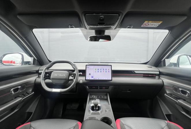 JETOUR DASHING I с пробегом 2023 года, цена 1 900 000 рублей, 25638 км, внедорожник, Автокод Объявления