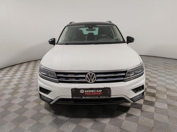 Volkswagen Tiguan II с пробегом 2020 года, цена 2 750 000 рублей, 137822 км, внедорожник, Автокод Объявления