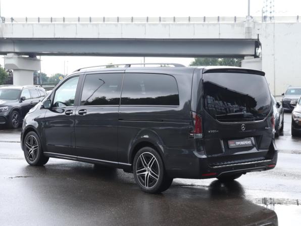 Mercedes-Benz V-Класс III (W447) Рестайлинг 2 с пробегом 2025 года, цена 12 200 000 рублей, 8703 км, минивэн, Автокод Объявления