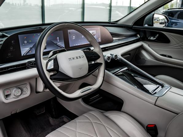 Exeed RX с пробегом 2023 года, цена 3 020 000 рублей, 37939 км, внедорожник, Автокод Объявления