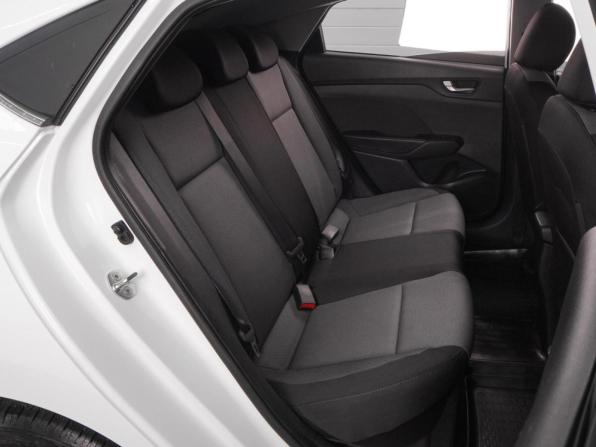 Hyundai Solaris II с пробегом 2018 года, цена 1 349 000 рублей, 155199 км, седан, Автокод Объявления
