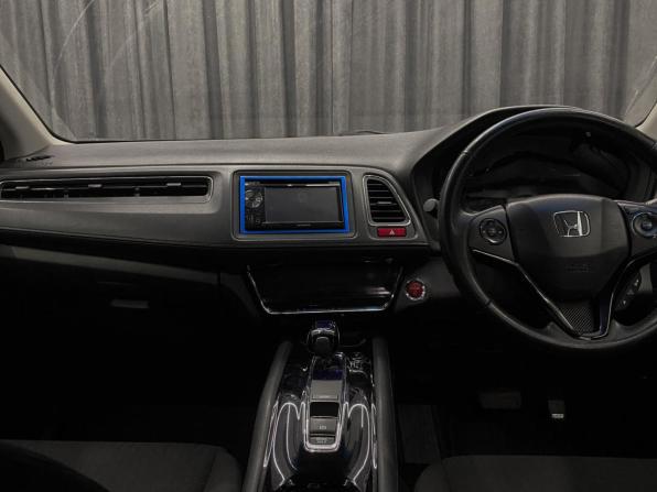Honda Vezel I с пробегом 2014 года, цена 1 540 000 рублей, 140000 км, внедорожник, Автокод Объявления