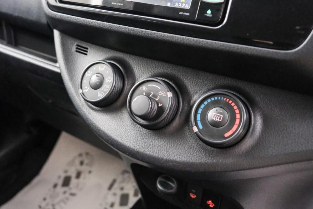 Toyota Vitz III (XP130) Рестайлинг 2 Красноярск  - изображение 16