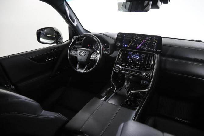 Lexus LX IV с пробегом 2023 года, цена 15 300 000 рублей, 37182 км, внедорожник, Автокод Объявления