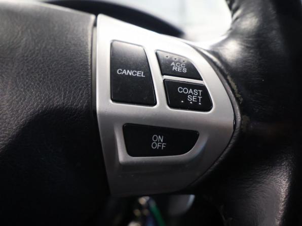Mitsubishi Outlander II Рестайлинг с пробегом 2010 года, цена 989 000 рублей, 167449 км, внедорожник, Автокод Объявления