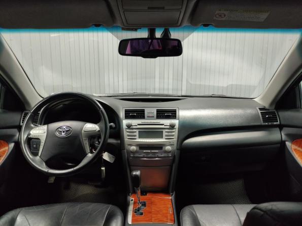 Toyota Camry VI (XV40) Рестайлинг с пробегом 2010 года, цена 1 120 000 рублей, 249195 км, седан, Автокод Объявления