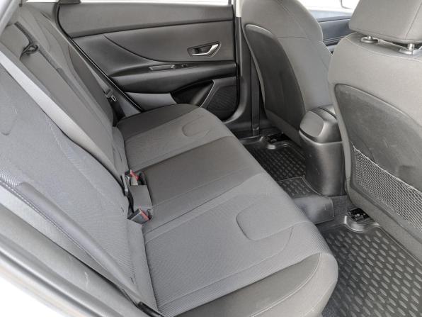 Hyundai Elantra VII (CN7) с пробегом 2022 года, цена 2 090 000 рублей, 44390 км, седан, Автокод Объявления