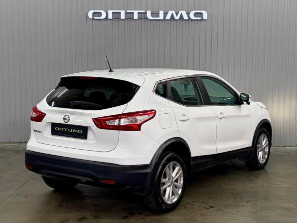 Nissan Qashqai II с пробегом 2016 года, цена 1 427 000 рублей, 192284 км, внедорожник, Автокод Объявления