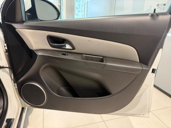 Chevrolet Cruze I Рестайлинг с пробегом 2013 года, цена 699 000 рублей, 155000 км, хэтчбек, Автокод Объявления