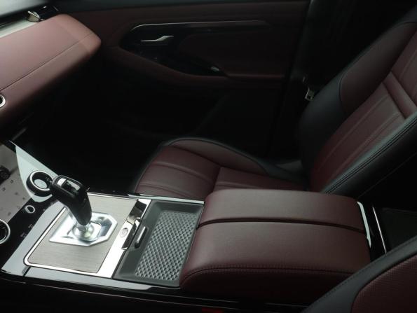 Land Rover Range Rover Evoque II с пробегом 2024 года, цена 5 550 000 рублей, 33345 км, внедорожник, Автокод Объявления