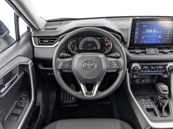 Toyota RAV4 V (XA50) с пробегом 2022 года, цена 4 000 000 рублей, 1361 км, внедорожник, Автокод Объявления