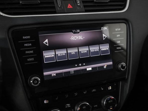 Skoda Octavia III (A7) Рестайлинг с пробегом 2018 года, цена 2 039 000 рублей, 138357 км, лифтбек, Автокод Объявления
