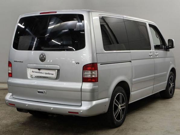 Volkswagen Multivan T5 с пробегом 2006 года, цена 1 300 000 рублей, 373233 км, минивэн, Автокод Объявления
